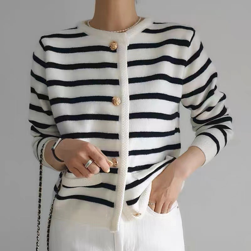 Clea | Chic Striped Cardigan