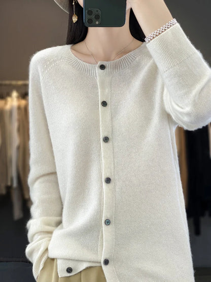 Avelina - Buttoned Cardigan