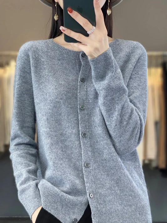 Avelina - Buttoned Cardigan